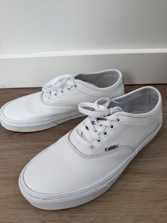 Vans Other - Vans White Leather Low Top Lace Up Sneakers Men’s Size 8